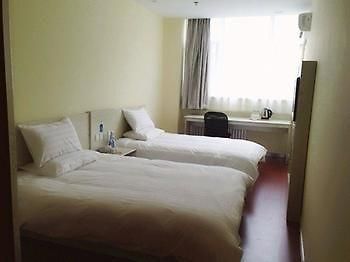 Hanting Hotel Ji'Nan Jingliu Road Jinan Esterno foto