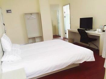 Hanting Hotel Ji'Nan Jingliu Road Jinan Esterno foto